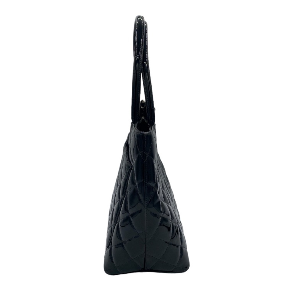 CHANEL Quilted Medallion Tote in Patent Black - Picture 4 of 10